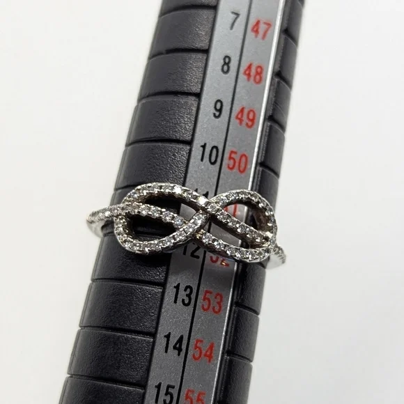 Silver Infinity Ring - Picture 4 of 4